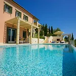 Fiscardo View * 费斯卡尔德宏